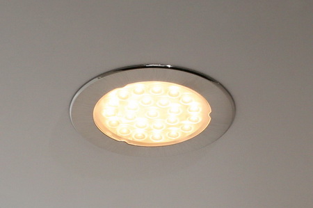   3-  LED Metris V12, 3050-3250,    