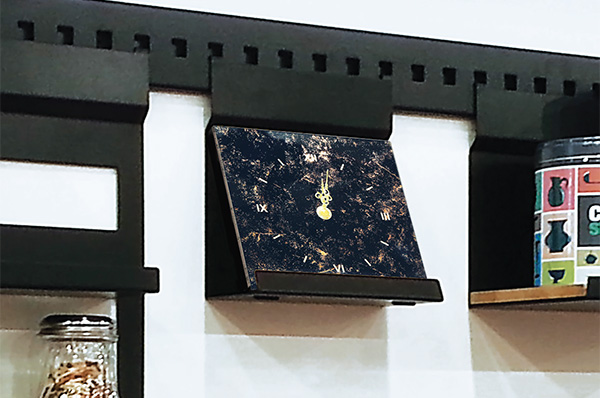 Подставка с часами, 156х156 мм, стекло черное
